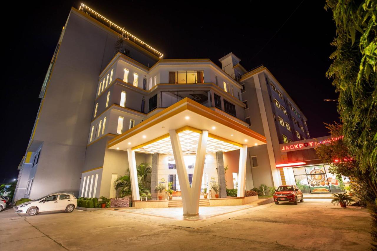Hotel Siddhartha, Nepalgunj Exterior foto