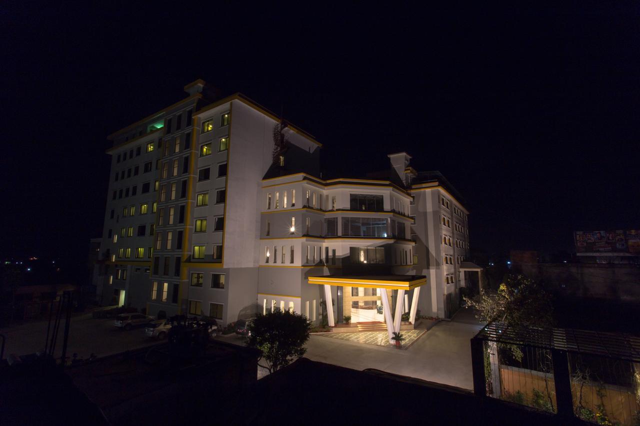 Hotel Siddhartha, Nepalgunj Exterior foto