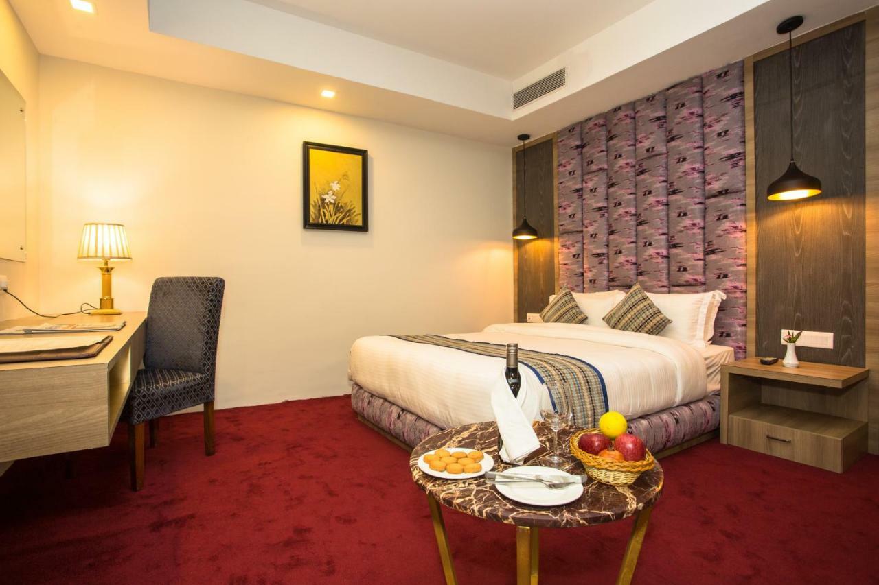 Hotel Siddhartha, Nepalgunj Exterior foto